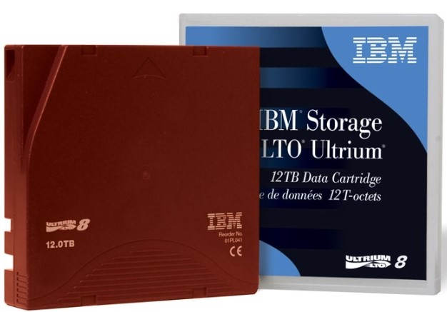 IBM Ленточный носитель данных Ultrium LTO-8 12/30ТБ